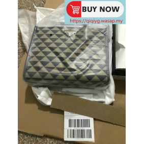 qiqiyg yupoo contact qiqiyg.com Fournisseur de dropshipping de vêtements en gros QQYG924
