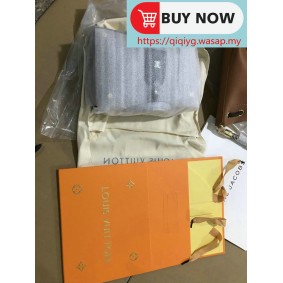 qiqiyg yupoo contact qiqiyg.com Fournisseur de dropshipping de vêtements en gros QQYG1011
